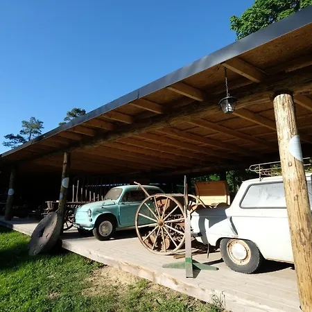 Kallaste Talu- Turismitalu & Padise