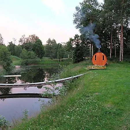 Vakantiepark Kallaste Talu- Turismitalu & Padise