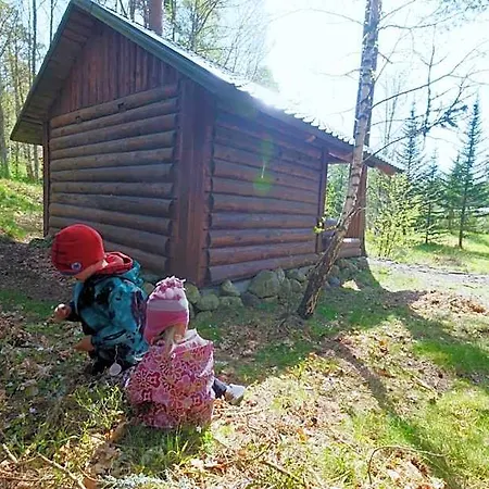 Kallaste Talu- Turismitalu & Падизе