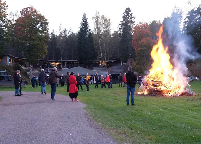 Kallaste Talu- Turismitalu & Padise