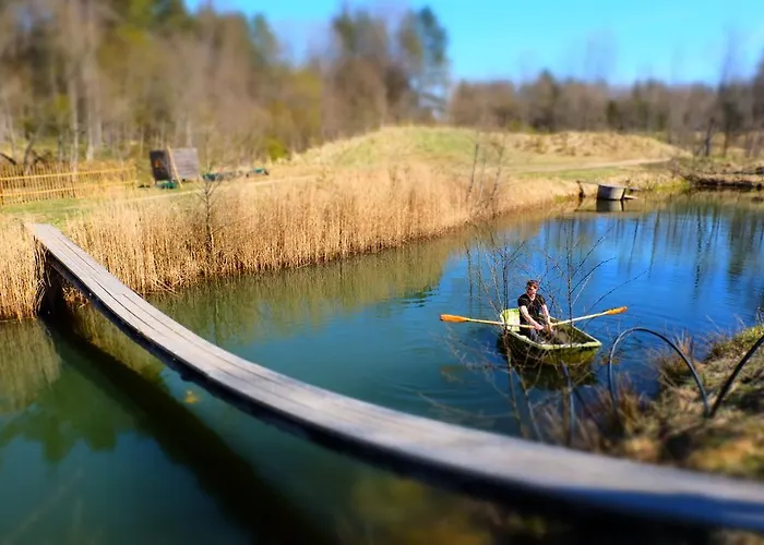 Kallaste Talu- Turismitalu & Kompleks wypoczynkowy Padise
